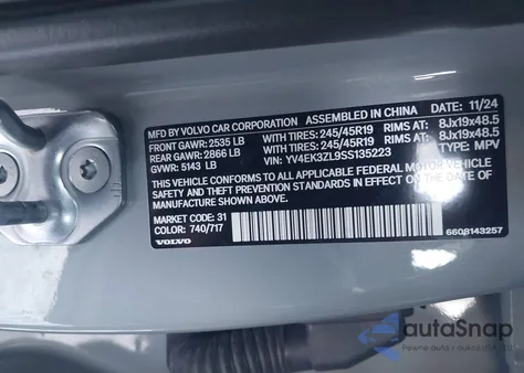 2025 Volvo Ex30 Twin Motor Ultra z USA, uszkodzony, nr VIN YV4EK3ZL9SS135223